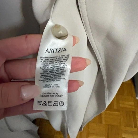 Babaton Cream Women's Robe - Picture 10 of 10